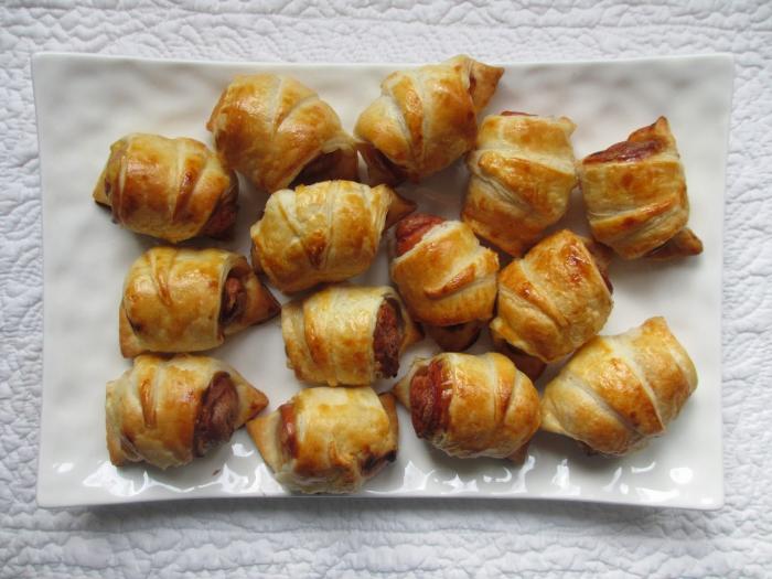 Roulés-aux-saucisses-végétariennes-et-graine-germées